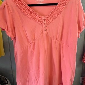 IVY CREW WOMENS RUFFLE TOP XLARGE